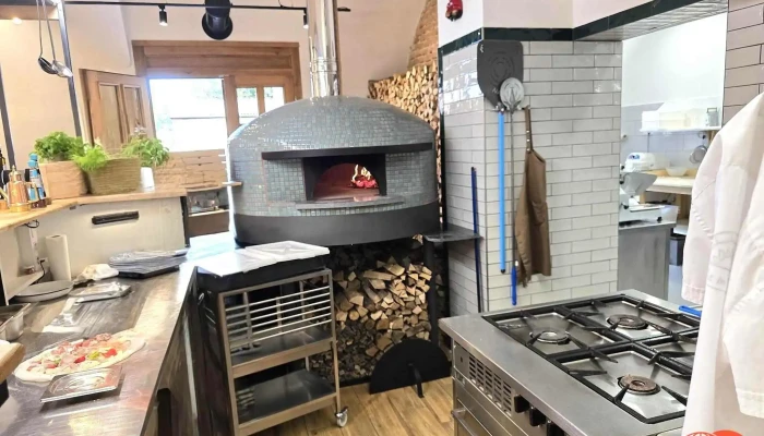 Cantina -    Sole In Forno Vse - Lochovice