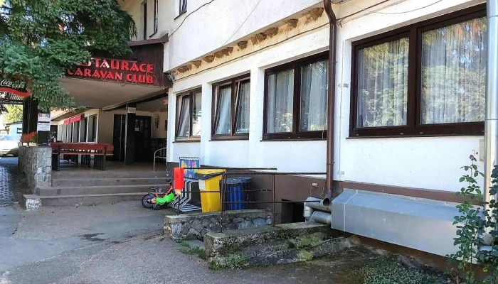 Caravan Club Restaurace -  Jak Se Dostat - Křečovice-neveklov