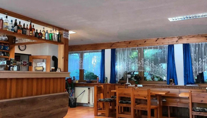 Caravan Club Restaurace -  Telefon - Křečovice-neveklov