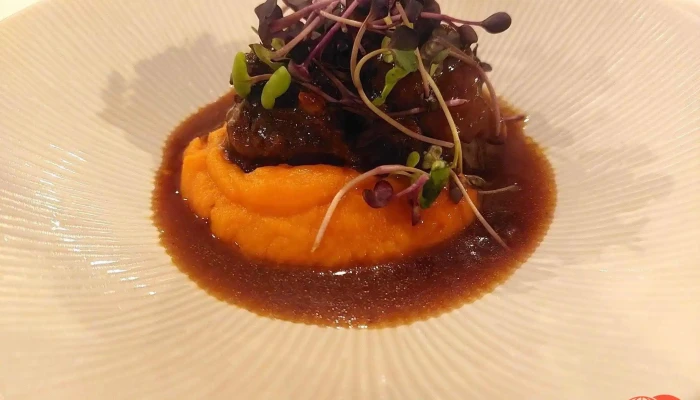 Casa 71 -    Tapas Restaurant Garden Nejnovejsi - Praha 2-vinohrady