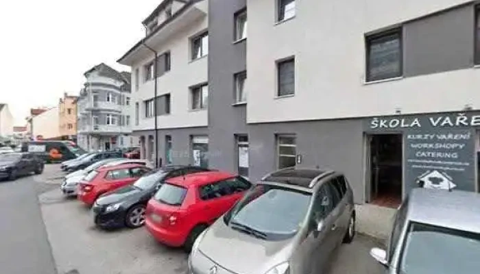 Catering Kladno -  Street View A 360deg - Poděbradova 272 01