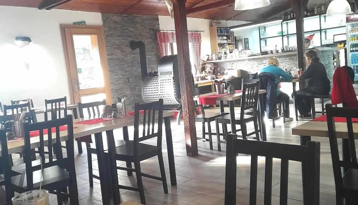 Cejch -    Rekreacni Areal S Restauraci Vzhled A Atmosfera - Srbsko