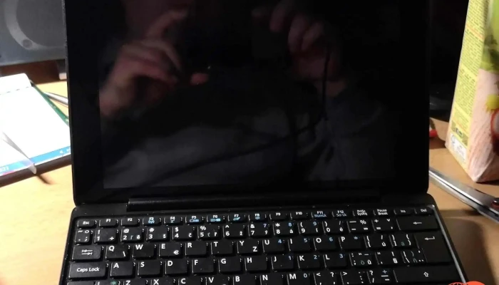 Celular -  Uvnitr - Tř. Maršála Malinovského 1304