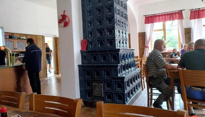 Cercanska Beseda Vzhled A Atmosfera - Kd, Sokolská 28
