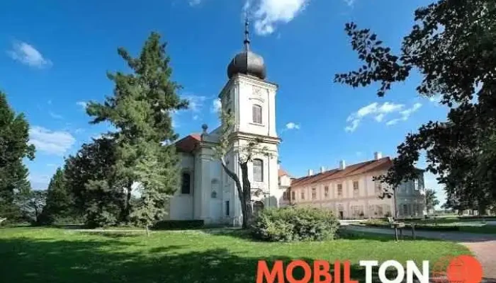 Chateau Loucen Garden Retreat - Nymburska 1
