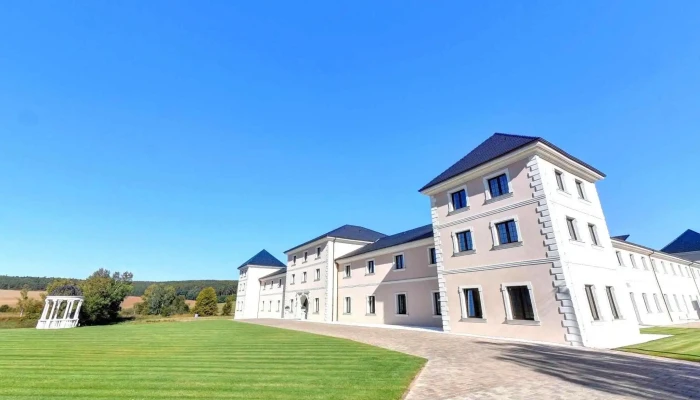 Chateau Sanov Street View A 360deg - Šanov