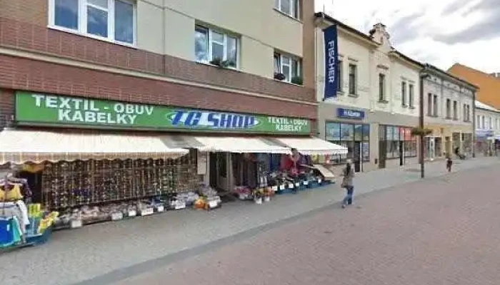 Chicken Legend -  Street View A 360deg - Ul Tyršova 1001 272 01