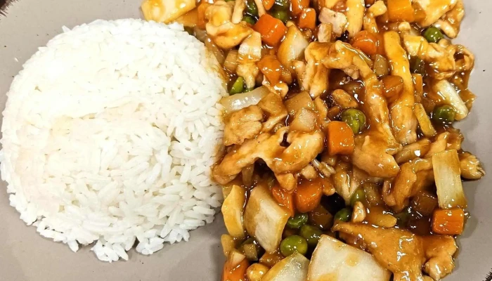 Cinska Restaurace Cai Yuan Blizko Mě - Centrum
