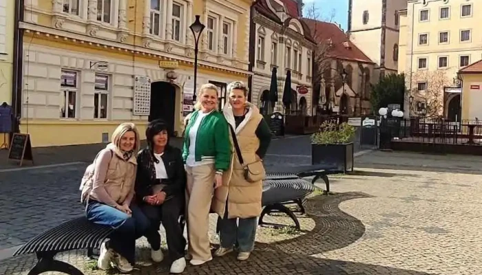 Cinska Restaurace Nejnovejsi - Svatováclavská 16/7