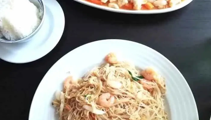 Cinska Restaurace Sokolovna Prizemi Nudle - Studentská 758