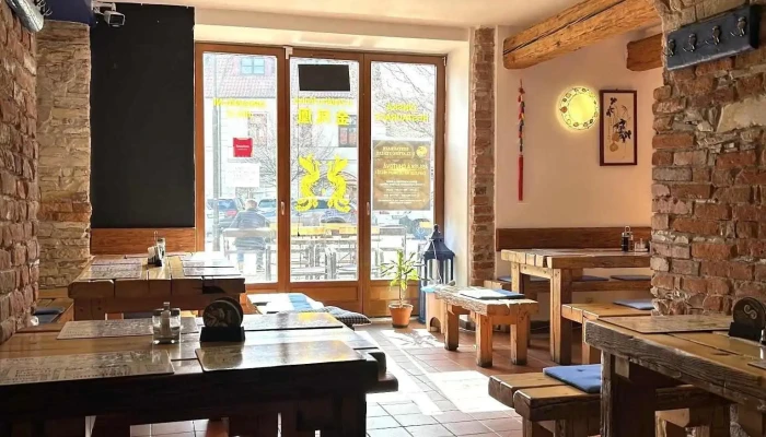 Cinska Restaurace U Zlateho Fenixe Vse - Jiřího Nám. 33/21