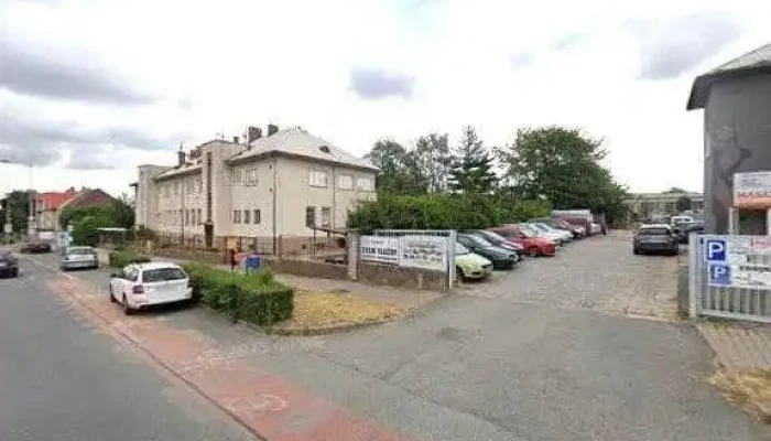 Cinska Restaurace Wan Wan Xiang Street View A 360deg - Polepská 387koliniv, Polepská 387