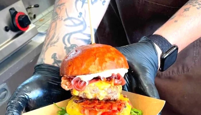 Circus Burger -  Bufetova Restaurace - Czech Republic
