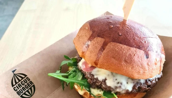 Circus Burger -  Instagram - Czech Republic
