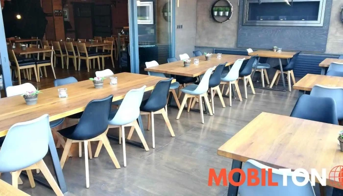 Cityclub Restaurant Coctail Bar Bowling Od Vlastnika - Meziříčská 1710 Rožnov Pod Radhoštěm