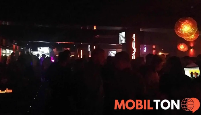 Cityclub Restaurant Coctail Bar Bowling Videa - Meziříčská 1710 Rožnov Pod Radhoštěm