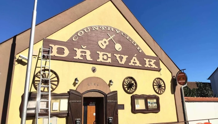 Country Club Drevak Vse - Kročehlavy