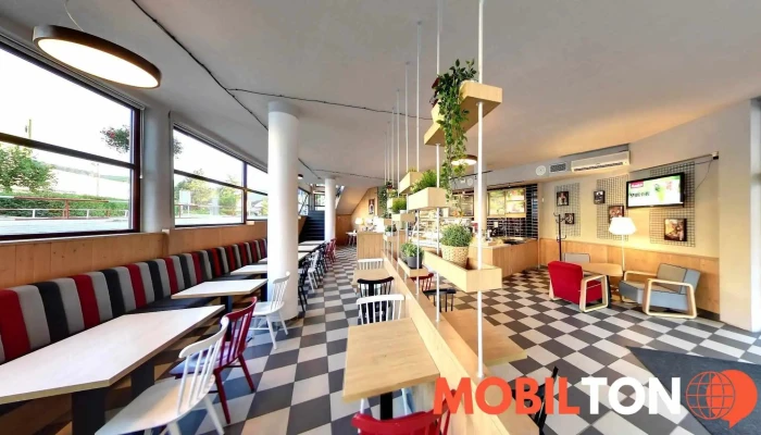 Crosscafe Plzenska Brana Od Vlastnika - Beroun-město