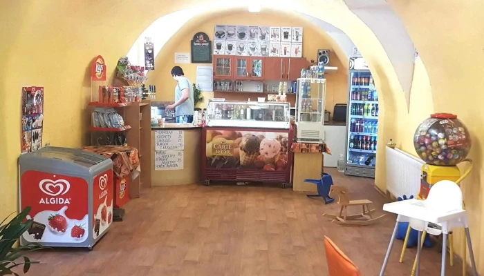 Cukrarna A Obcerstveni Veltruby Otevřeno Nyni - Veltruby-kolín 2