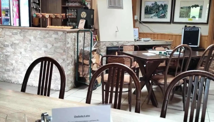 Cunci Huba   U Derneru Jidlo A Piti - Kytín-mníšek Pod Brdy