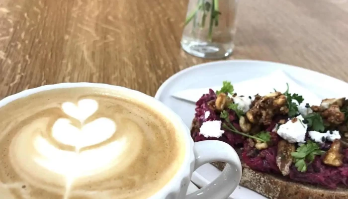 Dalsi Misto Caffe Latte - Palackého Tř. 49/14
