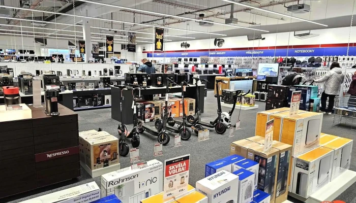 Datart Oc Aventin Shopping Jihlava -  Puvodni Electro World Uvnitr - Pelhřimovská 70