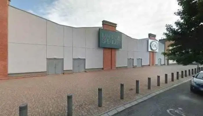 Datart Oc Olympia Plzen   Puvodni Electro World Street View A 360deg - Plzeň 8-černice