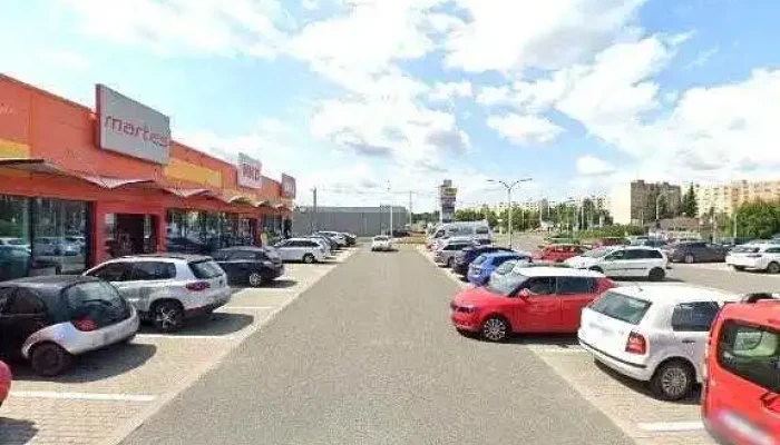 Datart Parada Frydek Mistek Street View A 360 - Oc Paráda, Dobrovského 3680