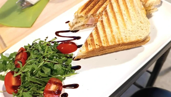 Deko Bistro -  U Dýharny - U Dýhárny