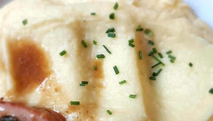 Divadelni Restaurace Benar Instagram - Rooseveltova 279