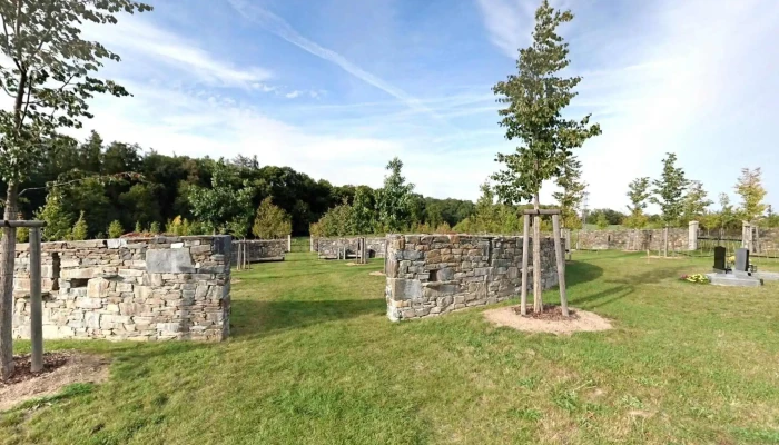 Dolni Brezany Street View A 360deg - Dolní Břežany