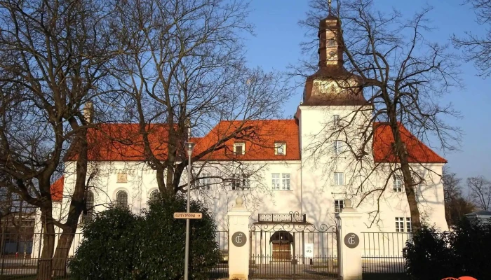 Dolni Brezany Vse - Dolní Břežany