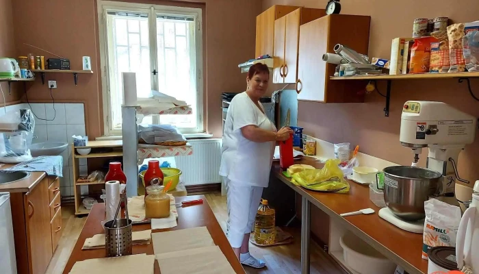 Domaci Langose Nove Straseci Vse - Komenského Nám. 191