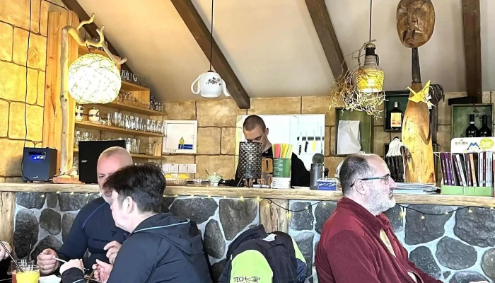 Drakulova Krcma Restaurace - Dobřeň-kokořín