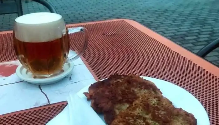 Drevak Hmjj Jidlo A Piti - Lázeňská 5