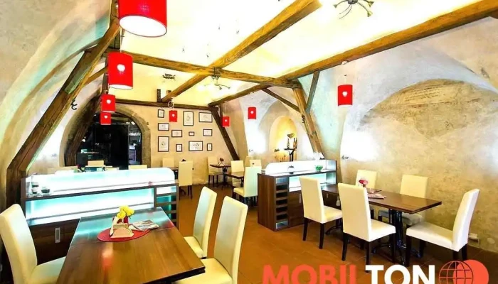 Dvojka -    Restaurace Kavarna Vinarna Cocktail Bar Vzhled A Atmosfera - Pod Hradbami 2077 13