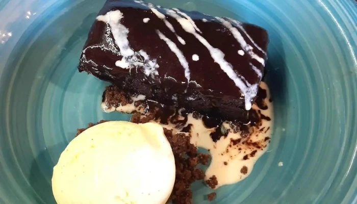 El Toro Most -  Brownie - Chomutovská 2230/18