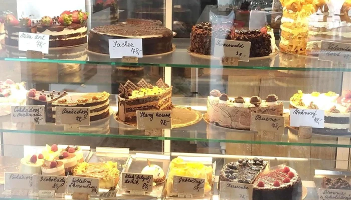 Em Kafe čislo - Dlouhá 202/26