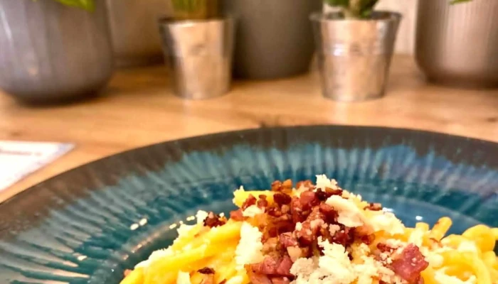 Emmas Bistro Jihlava Oblast - 1 Jihlava 1 Cz, Masarykovo Nám. 64