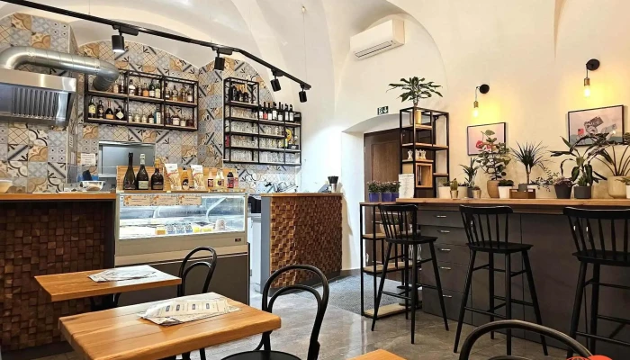 Emmas Bistro Jihlava Vse - 1 Jihlava 1 Cz, Masarykovo Nám. 64