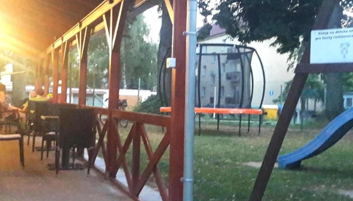 Enzo Cafe Bar Mnichovo Hradiste Ceny - V. Nejedlého 596