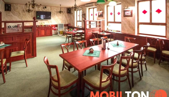 Enzo Cafe Bar Mnichovo Hradiste Vzhled A Atmosfera - V. Nejedlého 596