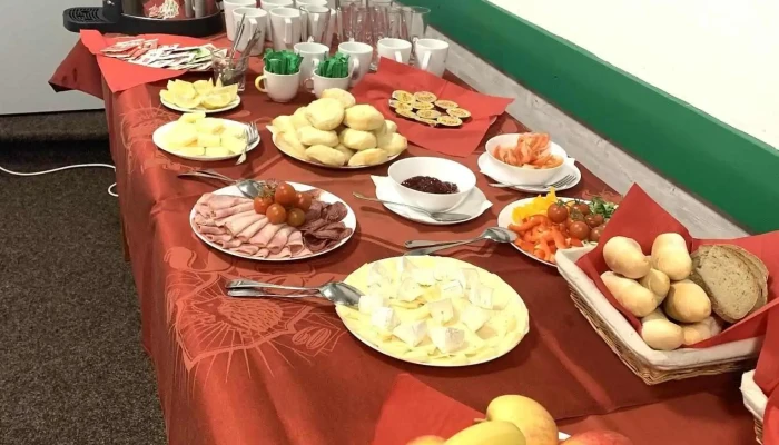 Eskacko Jidlo A Piti - Okružní 2