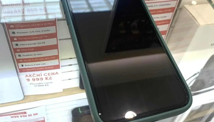 F -  Mobil Mobilni Telefon - Plzeň 3-jižní Předměstí