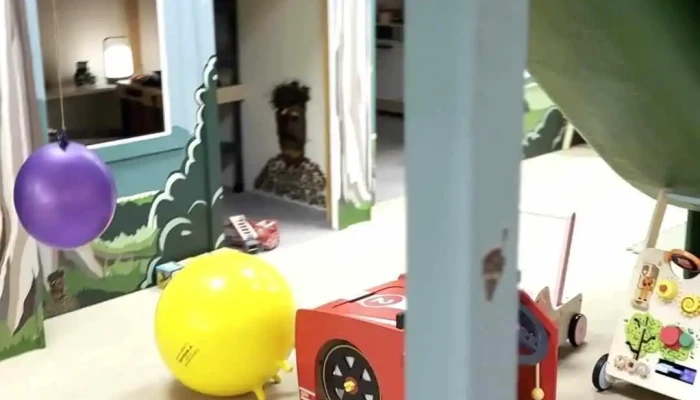 Fabianek   Kavarna S Detskou Hernou Videa - Nám. Krále Jiřího Z Poděbrad 2