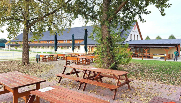Farma Ptyrov Vzhled A Atmosfera - Czech Republic