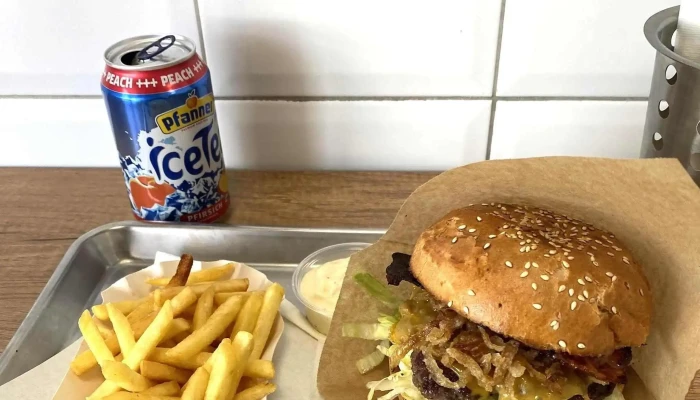 Fresh Burger -  Telefon - Kleinerova 1471
