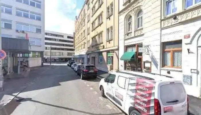 Govinda Palmovka Restaurace A Rozvoz Obedu Street View A 360deg - Praha 8-palmovka