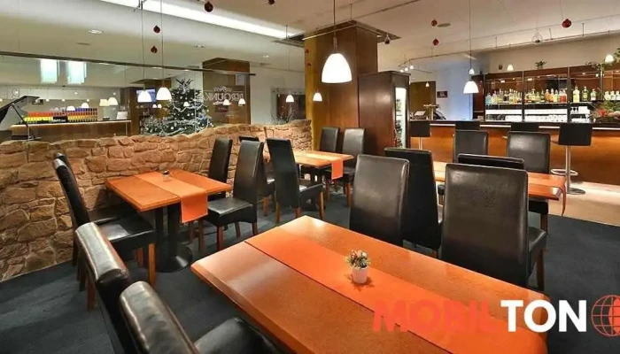 Grill Bar Berounka -  Vzhled A Atmosfera - Nám. M. Poštové 49