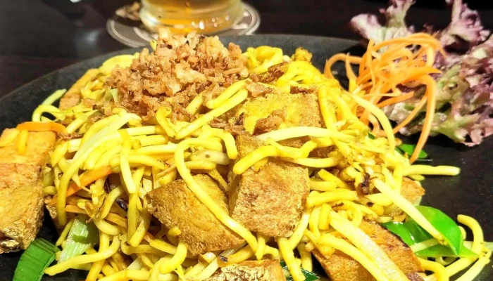 Hc Asian Food -  Hledam - Masarykova 146, Hlouška 284 01